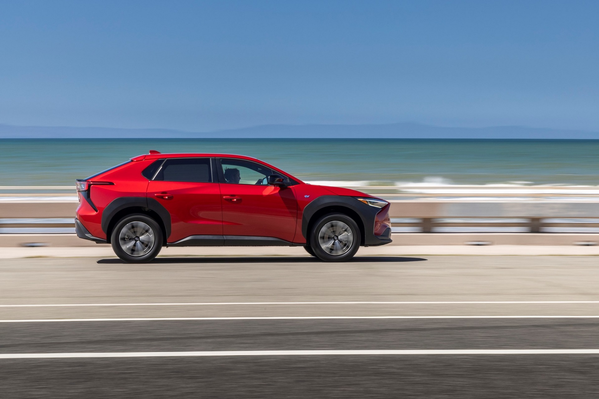 2023 Subaru Solterra Side Wallpapers (12)