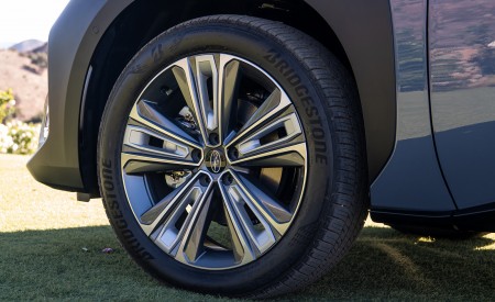 2023 Subaru Solterra Wheel Wallpapers  450x275 (58)