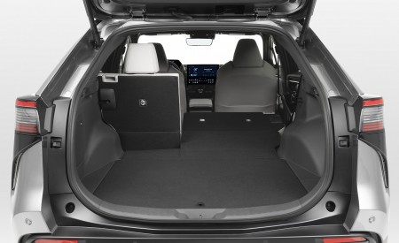 2023 Toyota bZ4X Limited (Color: Heavy Metal; US-Spec) Trunk Wallpapers 450x275 (27)