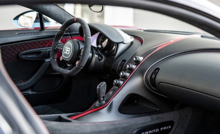 2021 Bugatti Chiron Pur Sport Grand Prix by BUGATTI Sur Mesure Interior Wallpapers 450x275 (19)