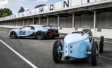 2021 Bugatti Chiron Pur Sport Grand Prix by BUGATTI Sur Mesure Wallpapers 450x275 (6)
