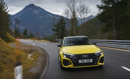 2022 Audi RS 3 Saloon Launch Edition (UK-Spec) Front Three-Quarter Wallpapers 450x275 (17)