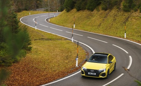 2022 Audi RS 3 Saloon Launch Edition (UK-Spec) Front Wallpapers 450x275 (33)