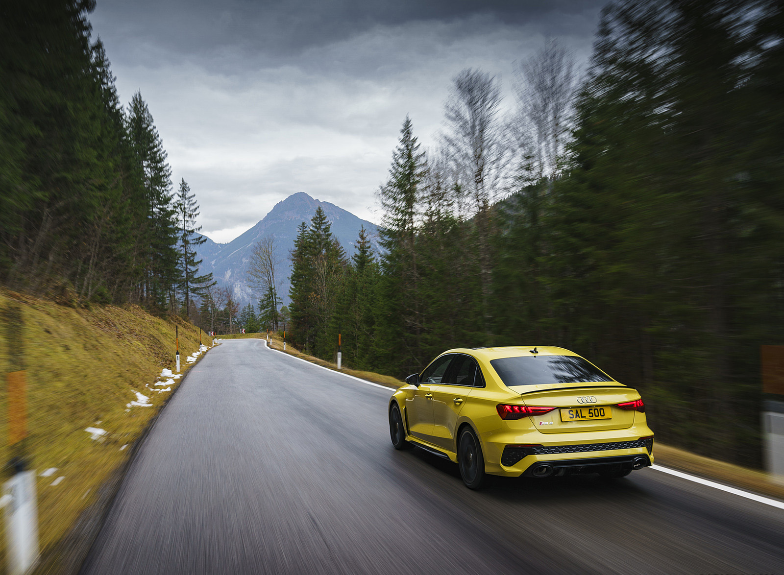 2022 Audi RS 3 Saloon Launch Edition (UK-Spec) Rear Three-Quarter Wallpapers (11)