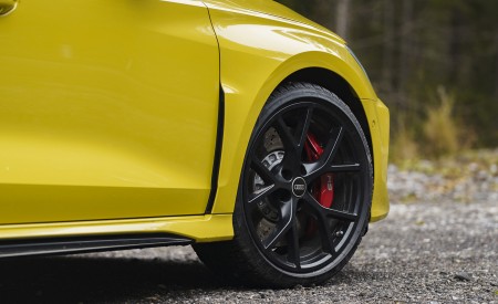 2022 Audi RS 3 Saloon Launch Edition (UK-Spec) Wheel Wallpapers 450x275 (56)