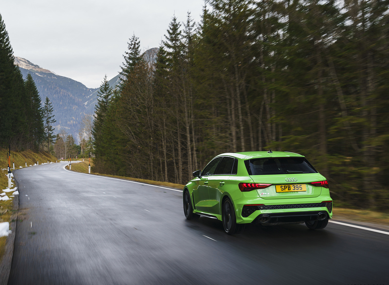 2022 Audi RS 3 Sportback Launch Edition (UK-Spec) Rear Three-Quarter Wallpapers (13)