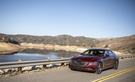 2022 Genesis G80 Front Three-Quarter Wallpapers  450x275 (30)