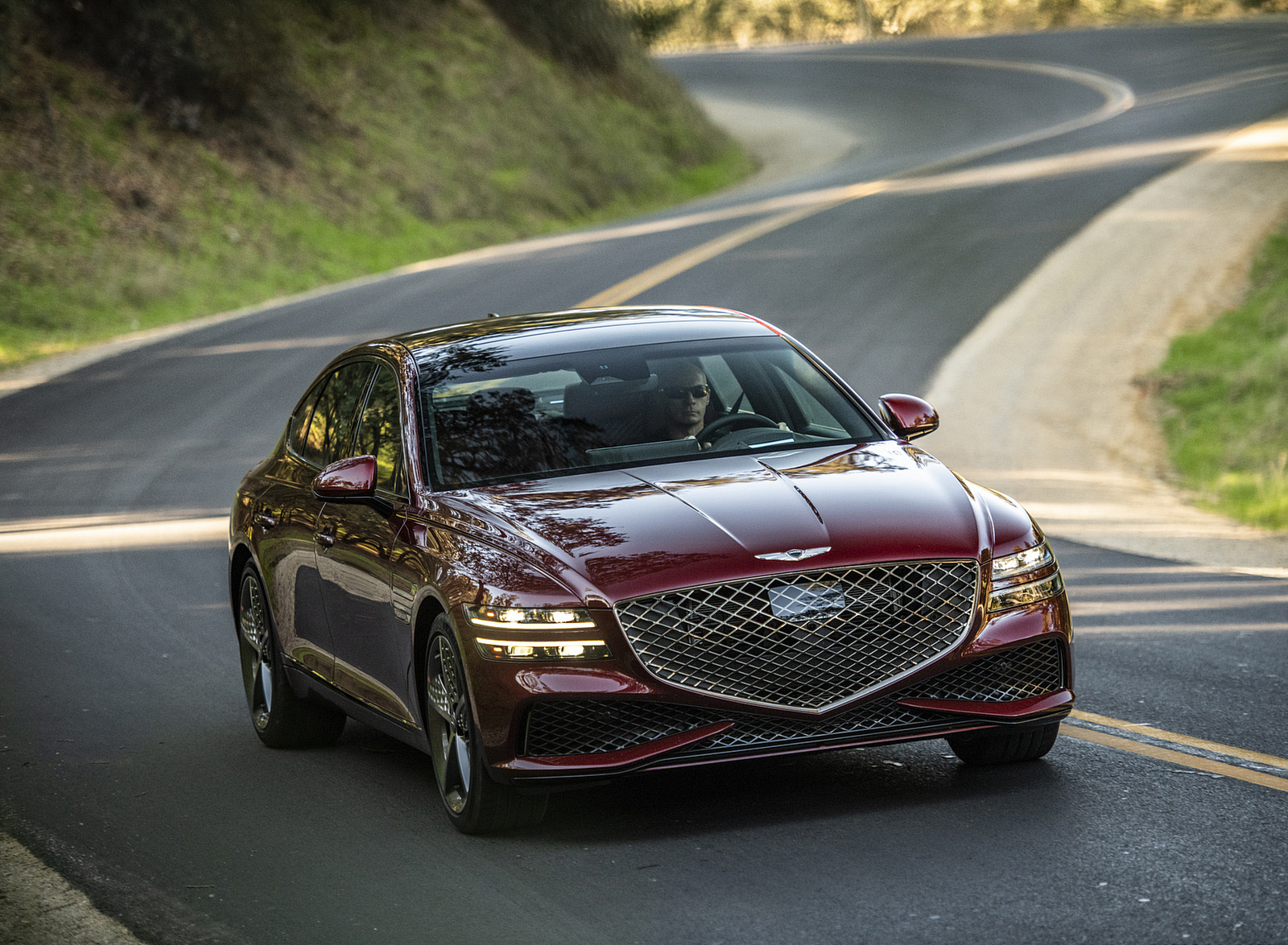 2022 Genesis G80 Front Three-Quarter Wallpapers (2)