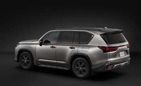 2022 Lexus LX 600 Rear Three-Quarter Wallpapers 450x275 (2)