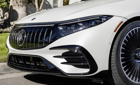 2022 Mercedes-AMG EQS 53 4MATIC+ (Color: Diamond White Bright) Headlight Wallpapers 450x275 (67)