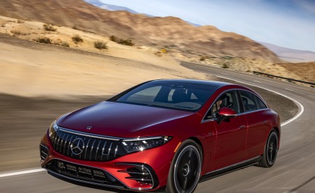 2022 Mercedes-AMG EQS 53 4MATIC+ (Color: Hyazinth Red Metallic) Front Three-Quarter Wallpapers 450x275 (7)