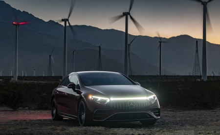 2022 Mercedes-AMG EQS 53 4MATIC+ (Color: Hyazinth Red Metallic) Front Wallpapers 450x275 (19)