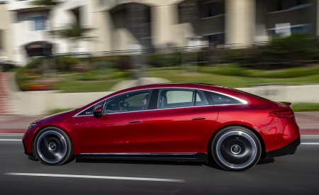 2022 Mercedes-AMG EQS 53 4MATIC+ (Color: Hyazinth Red Metallic) Side Wallpapers 450x275 (16)