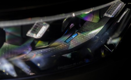 2022 Mercedes-Benz EQS 450+ AMG Line (UK-Spec) Headlight Wallpapers 450x275 (33)