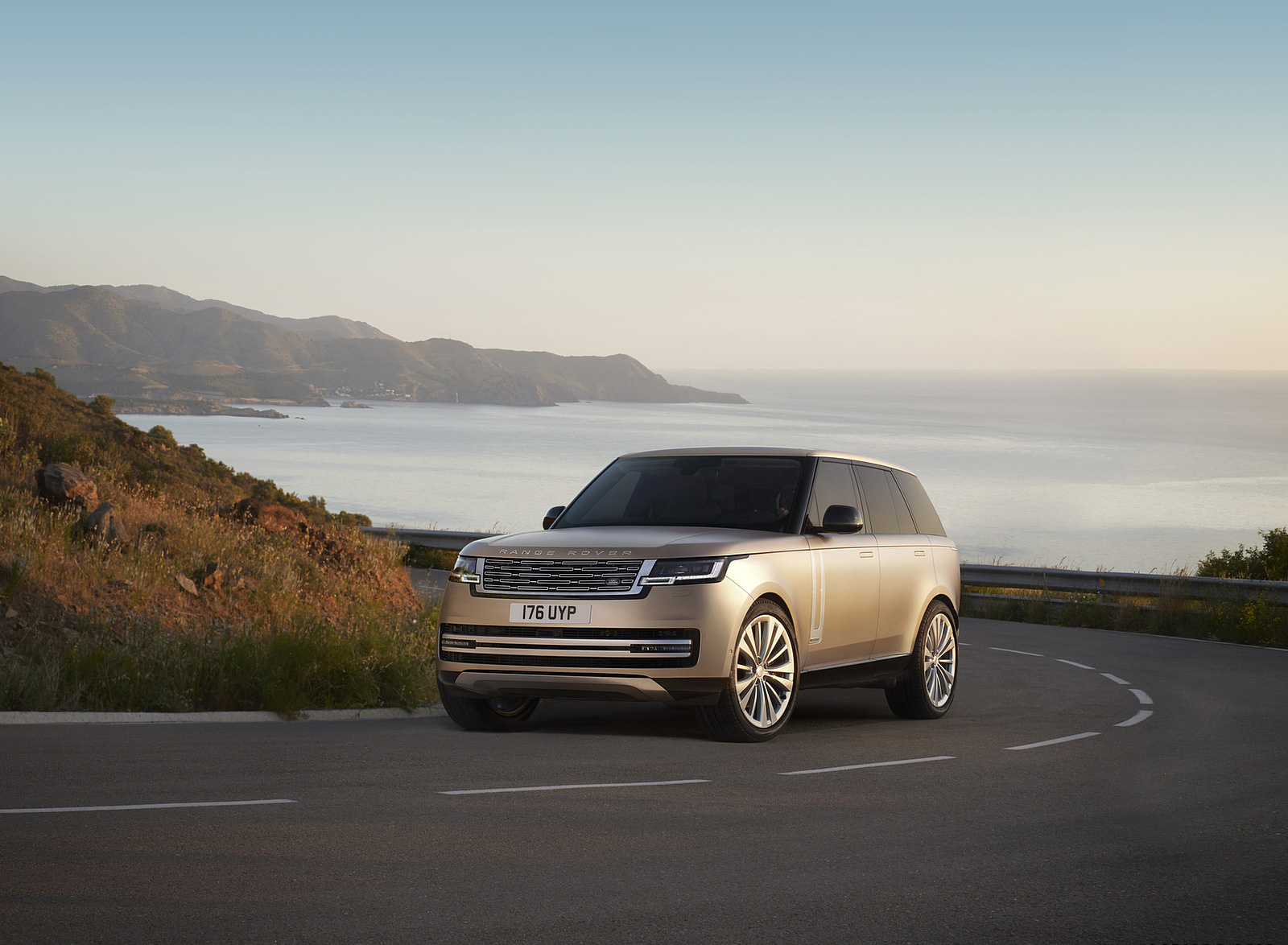 2022 Range Rover Front Three-Quarter Wallpapers (15)