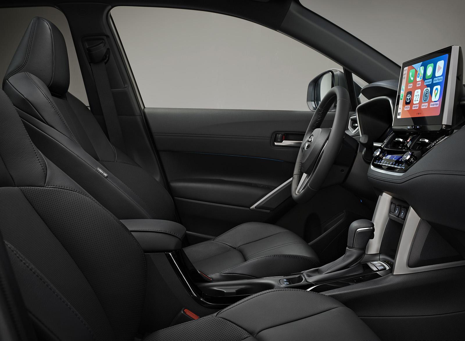 2022 Toyota Corolla Cross Hybrid (Euro-Spec) Interior Wallpapers (15)