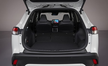 2022 Toyota Corolla Cross Hybrid (Euro-Spec) Trunk Wallpapers 450x275 (21)