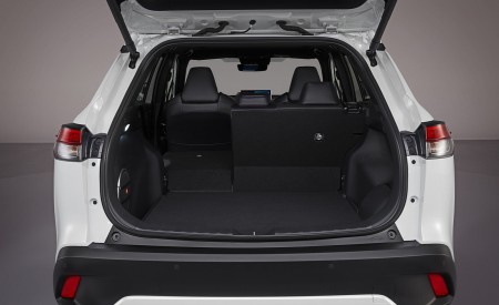 2022 Toyota Corolla Cross Hybrid (Euro-Spec) Trunk Wallpapers 450x275 (24)