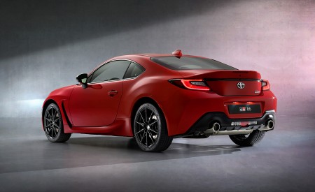 2022 Toyota GR86 (Euro-Spec) Rear Three-Quarter Wallpapers 450x275 (10)
