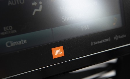 2022 Toyota Prius Prime Interior Detail Wallpapers 450x275 (28)