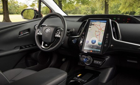 2022 Toyota Prius Prime Interior Wallpapers 450x275 (17)
