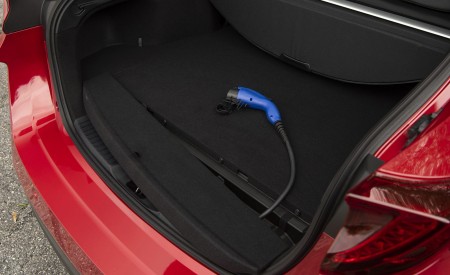 2022 Toyota Prius Prime Trunk Wallpapers 450x275 (35)