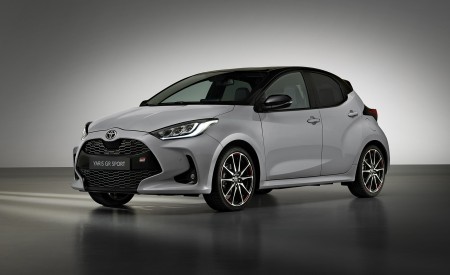 2022 Toyota Yaris GR SPORT Front Three-Quarter Wallpapers 450x275 (2)