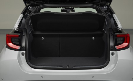 2022 Toyota Yaris GR SPORT Trunk Wallpapers 450x275 (21)