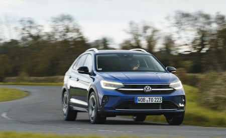 2022 Volkswagen Taigo (UK-Spec) Front Wallpapers 450x275 (39)