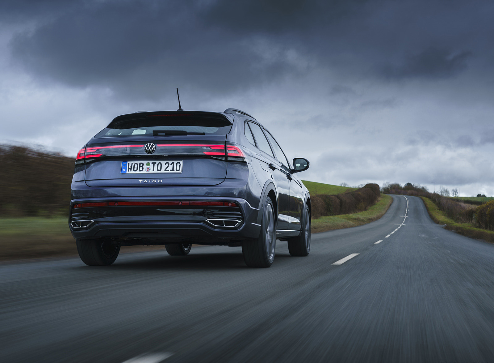 2022 Volkswagen Taigo (UK-Spec) R-Line Rear Wallpapers (11)