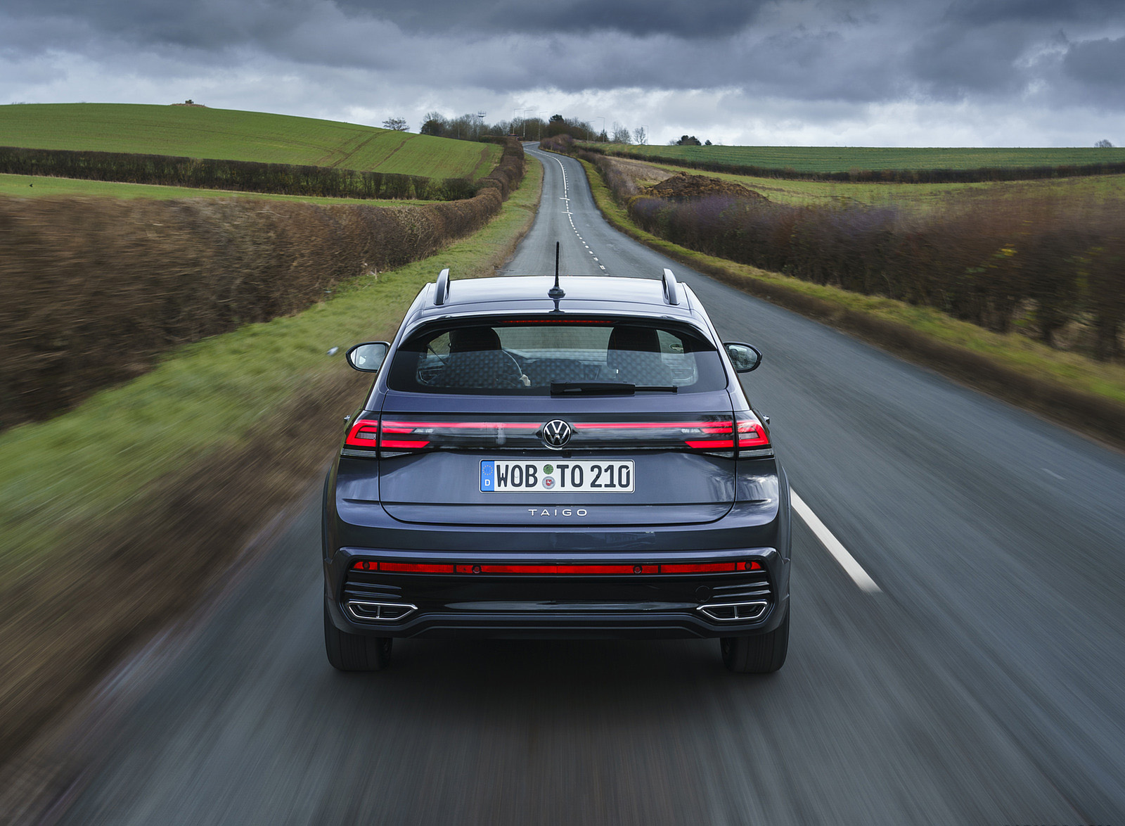 2022 Volkswagen Taigo R-Line (UK-Spec) Rear Wallpapers (2)