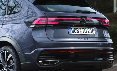 2022 Volkswagen Taigo (UK-Spec) R-Line Tail Light Wallpapers 450x275 (24)