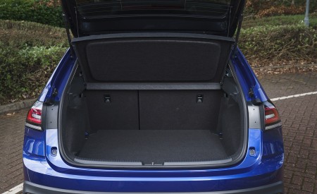 2022 Volkswagen Taigo (UK-Spec) Trunk Wallpapers 450x275 (59)