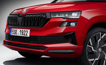2022 Škoda Karoq SPORTLINE Front Wallpapers 450x275 (58)