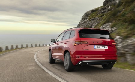 2022 Škoda Karoq Sportline Rear Wallpapers  450x275 (6)