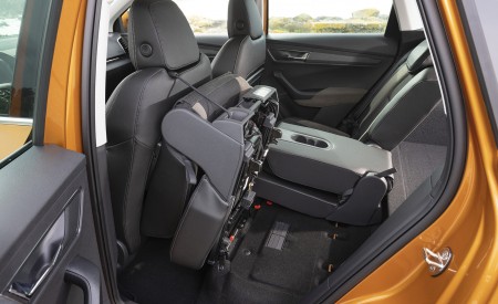 2022 Škoda Karoq Style Interior Rear Seats Wallpapers  450x275 (82)