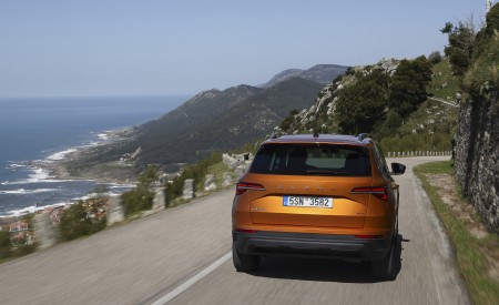 2022 Škoda Karoq Style Rear Wallpapers 450x275 (10)