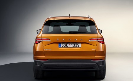 2022 Škoda Karoq Style Rear Wallpapers 450x275 (101)