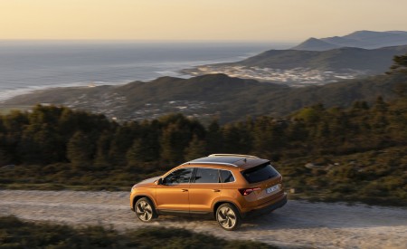 2022 Škoda Karoq Style Side Wallpapers 450x275 (28)