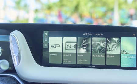 2023 Genesis G90 Central Console Wallpapers 450x275 (66)
