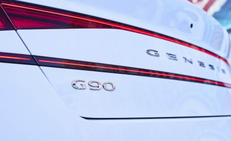2023 Genesis G90 Detail Wallpapers  450x275 (33)
