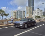 2023 Genesis G90 Front Three-Quarter Wallpapers 150x120 (38)