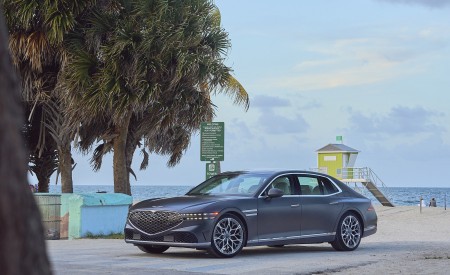 2023 Genesis G90 Front Three-Quarter Wallpapers 450x275 (43)