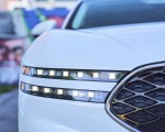 2023 Genesis G90 Headlight Wallpapers 150x120 (31)