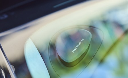 2023 Genesis G90 Interior Detail Wallpapers  450x275 (52)