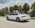 2023 Genesis G90 Rear Three-Quarter Wallpapers 150x120 (5)