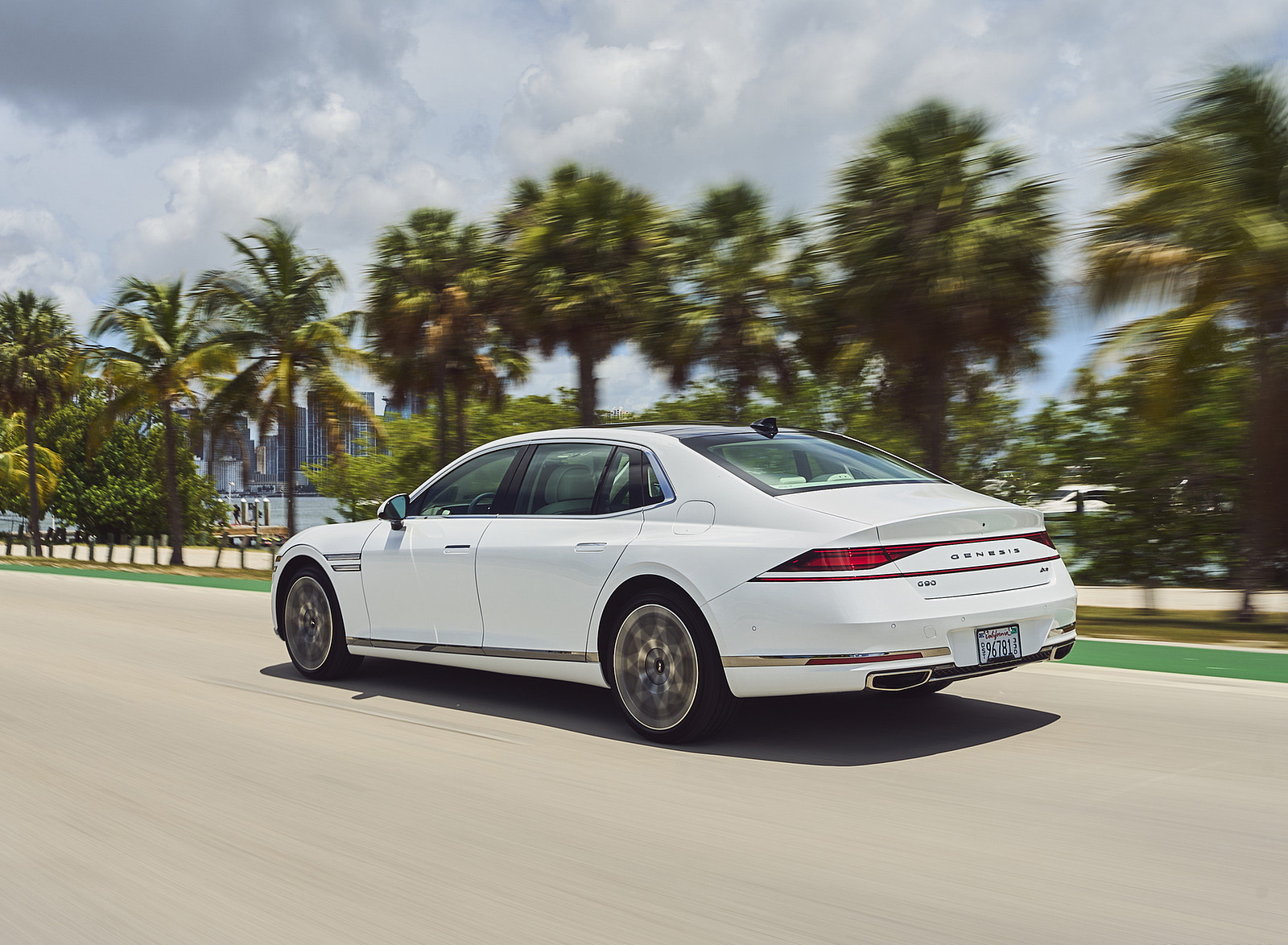 2023 Genesis G90 Rear Three-Quarter Wallpapers (5)