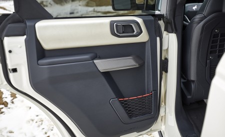 2021 Ford Bronco Pope Francis Center First Edition Detail Wallpapers 450x275 (8)