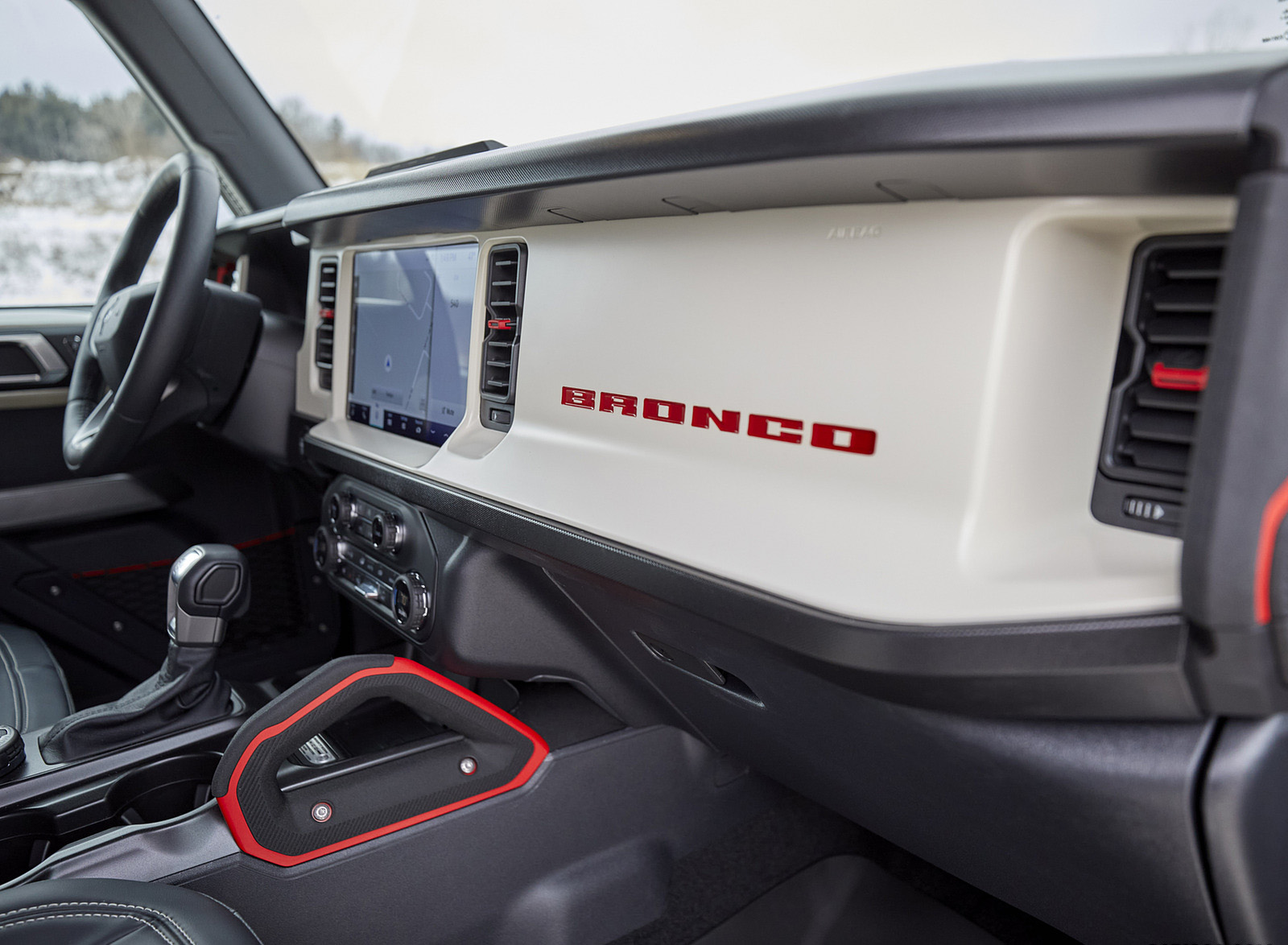 2021 Ford Bronco Pope Francis Center First Edition Interior Detail Wallpapers (12)