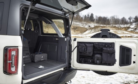 2021 Ford Bronco Pope Francis Center First Edition Trunk Wallpapers 450x275 (14)